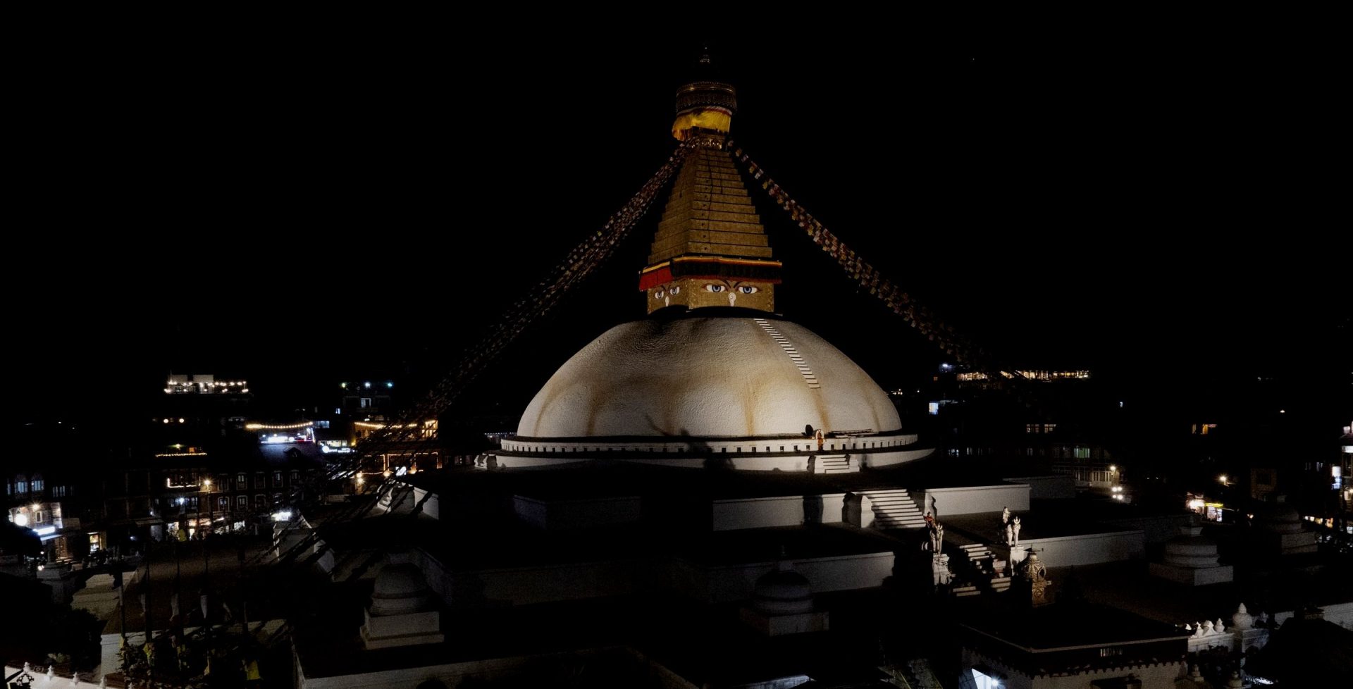 Kathmandu Valley Sightseeing Tour: Sacred Sites & Historical Cities